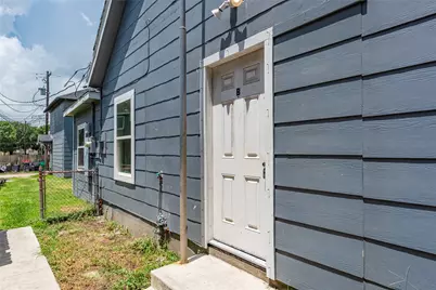 2801 Virginia Street #B, Baytown, TX 77520 - Photo 1