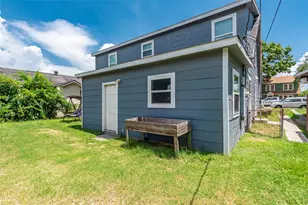 2801 Virginia St, Baytown, TX 77520 - Photo 17