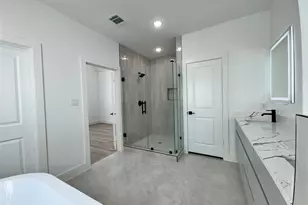 1504 Griffin St, Houston, TX 77009 - Photo 13