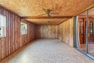 212 Jones Rd, Highlands, TX 77562 - Photo 19