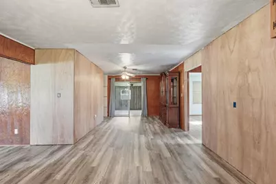 212 Jones Road, Highlands, TX 77562 - Photo 9