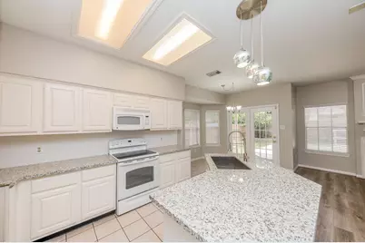 7827 Highland Farms Road, Houston, TX 77095 - Photo 5