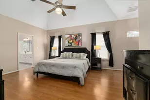 2807 Shadow Lawn St, Brenham, TX 77833 - Photo 17
