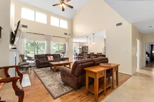 2807 Shadow Lawn St, Brenham, TX 77833 - Photo 7