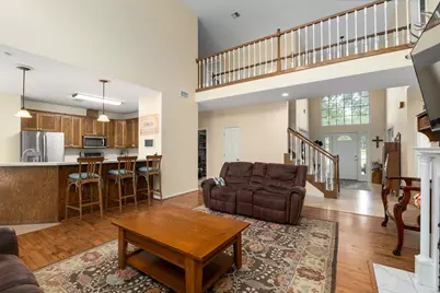 2807 Shadow Lawn Street, Brenham, TX 77833 - Photo 9