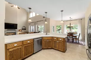 2807 Shadow Lawn St, Brenham, TX 77833 - Photo 15