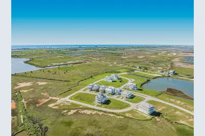 1626 Brown Pelican Bend, Galveston, TX 77554 - Photo 3