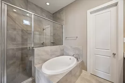 1917 Shearn Street, Houston, TX 77007 - Photo 23
