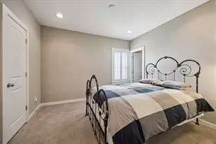 1917 Shearn St, Houston, TX 77007 - Photo 25