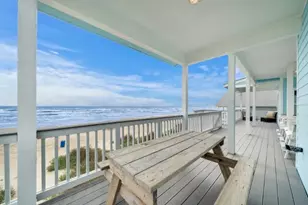 21326 Gulf Dr, Galveston, TX 77554 - Photo 7