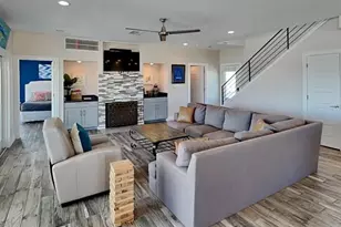 21326 Gulf Dr, Galveston, TX 77554 - Photo 15