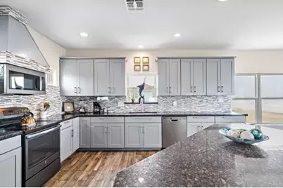 21326 Gulf Drive, Galveston, TX 77554 - Photo 21