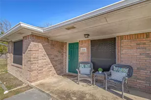 1733 Rock Hollow Loop, Bryan, TX 77807 - Photo 3