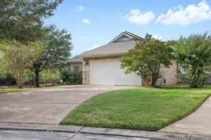 1304 Wilshire Ct, College Station, TX 77845 - Photo 3