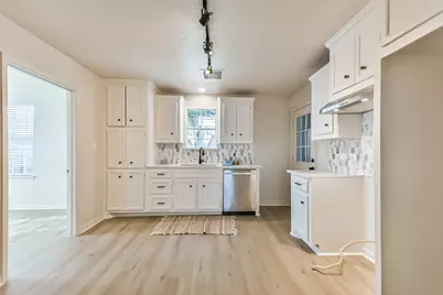 5828 Avenue T, Galveston, TX 77551 - Photo 7