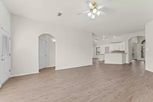 9515 Mankay Ln, Houston, TX 77070 - Photo 9