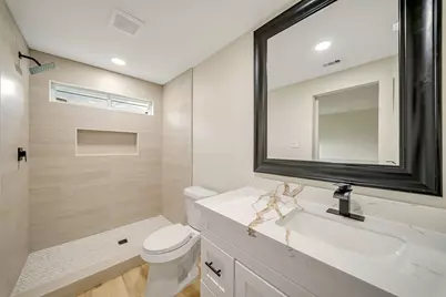 5107 Kingsbury Street, Houston, TX 77021 - Photo 17