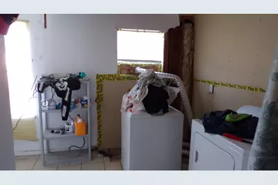 618 N 11th Street, Texas City, TX 77590 - Photo 11