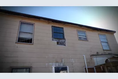 618 N 11th Street, Texas City, TX 77590 - Photo 5