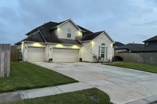 23310 Zinfandel Dr, Alvin, TX 77511 - Photo 1