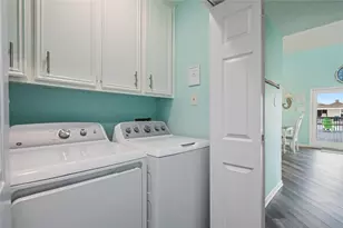 22105 Deaf P Smith Dr, Galveston, TX 77554 - Photo 31