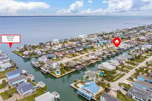 22105 Deaf P Smith Dr, Galveston, TX 77554 - Photo 3