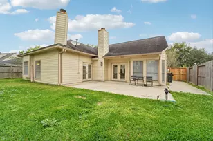 2926 Lakefield Way, Sugar Land, TX 77479 - Photo 25