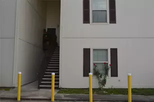 304 Dell Ct, Houston, TX 77009 - Photo 35