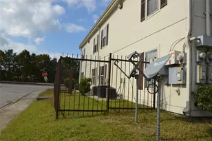 304 Dell Ct, Houston, TX 77009 - Photo 49