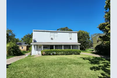 1136 5th Avenue N, Texas City, TX 77590 - Photo 1