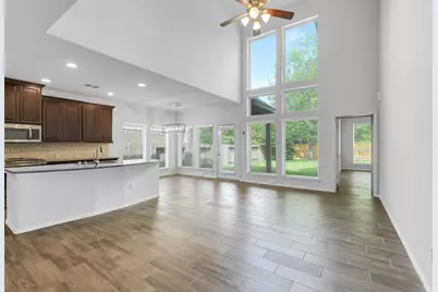 218 Kinnerly Peak Place, Montgomery, TX 77316 - Photo 3