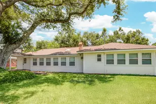 55 Flag Ct, Lake Jackson, TX 77566 - Photo 31