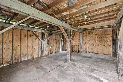 415 Treaty Drive, Surfside Beach, TX 77541 - Photo 11