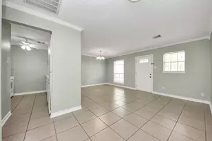 44 Tri Oaks Ln, Houston, TX 77043 - Photo 3