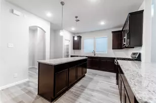 2722 Ruby Laurel Dr, Rosharon, TX 77583 - Photo 9