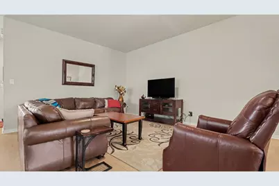 11910 Rice View Drive, Mont Belvieu, TX 77523 - Photo 7