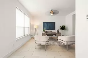 1724 Woodhead St, Houston, TX 77019 - Photo 13