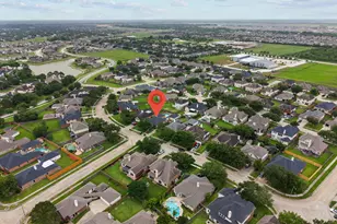 112 Sandstone Bend Ln, Dickinson, TX 77539 - Photo 41