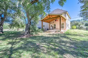 20610 Live Oak Dr, Damon, TX 77430 - Photo 29