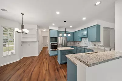 1123 Summer Brook, Sugar Land, TX 77479 - Photo 9