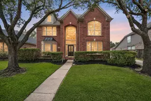 1123 Summer Brook, Sugar Land, TX 77479 - Photo 1