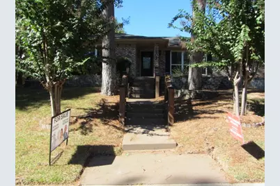 603 Hillcrest Drive, Huntsville, TX 77340 - Photo 1