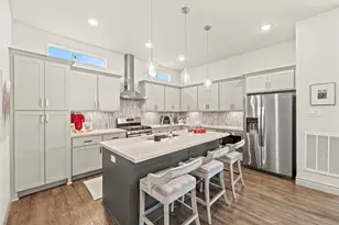 10909 Upland Retreat Dr, Houston, TX 77043 - Photo 11