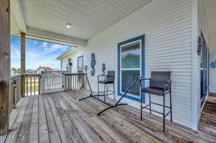 28 Dolphin St, Bayou Vista, TX 77563 - Photo 15