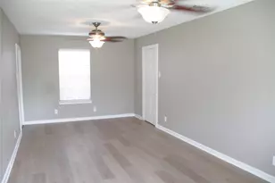 5400 E Sheldon St, Houston, TX 77008 - Photo 5