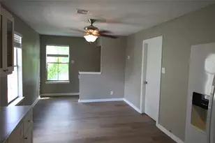 5400 E Sheldon St, Houston, TX 77008 - Photo 13