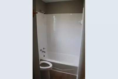 5400 E Sheldon Street #B, Houston, TX 77008 - Photo 17