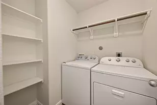 2706 Skyview Silver Dr, Houston, TX 77047 - Photo 15