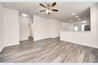 14626 Sierra Garden Drive, Houston, TX 77069 - Photo 7