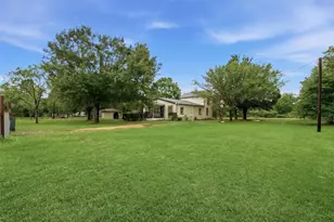 4622 Hill Side Ln, Needville, TX 77461 - Photo 3